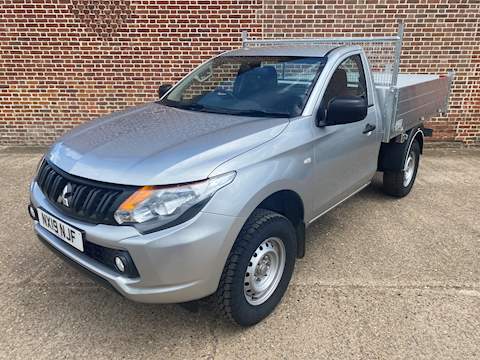 2.4 DI-D SC 4Life Pickup 2dr Diesel Manual 4WD (s/s) (154 ps)