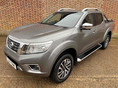 2.3 dCi Tekna Double Cab Pickup 4dr Diesel Auto 4WD (190 ps)