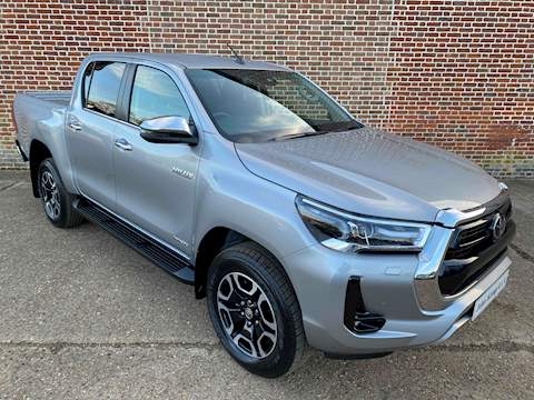 2.8 D-4D Invincible Double Cab Pickup 4dr Diesel Manual 4WD EU6 (s/s) (204 ps)