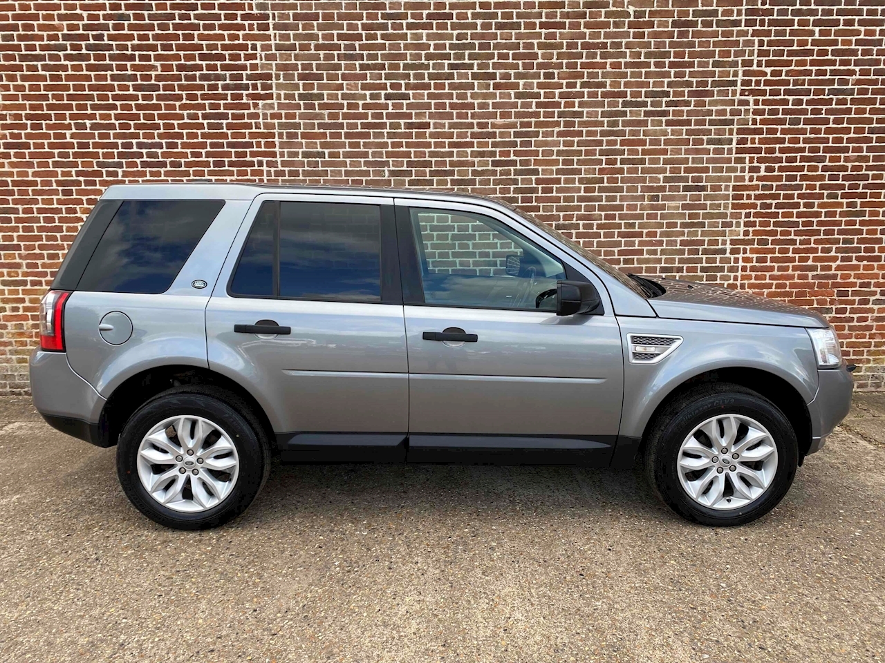 2.2 TD4 XS SUV 5dr Diesel Manual 4WD (s/s) (150 ps)