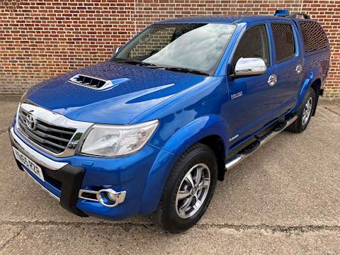 Hilux Invincible X 4X4 D-4D Dcb 3.0 4dr Light 4X4 Utility Automatic Diesel