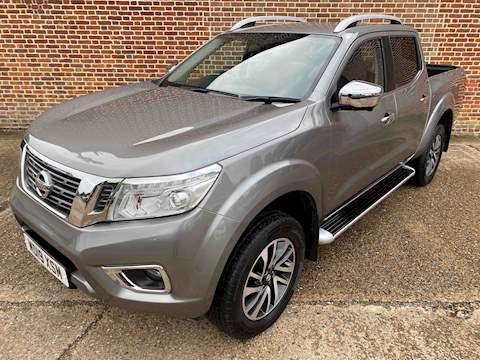 2.3 dCi Tekna Double Cab Pickup 4dr Diesel Manual 4WD Euro 6 (s/s) (Sunroof) (190 ps)