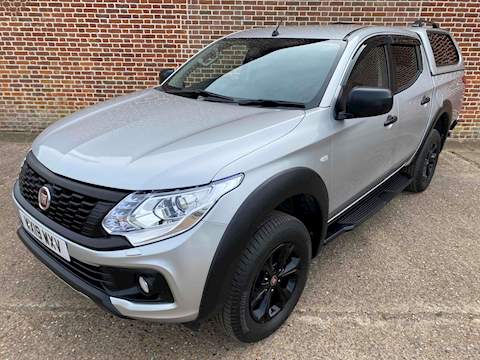 2.4D Cross Double Cab Pickup 4dr Diesel Manual 4WD Euro 6 (180 ps)