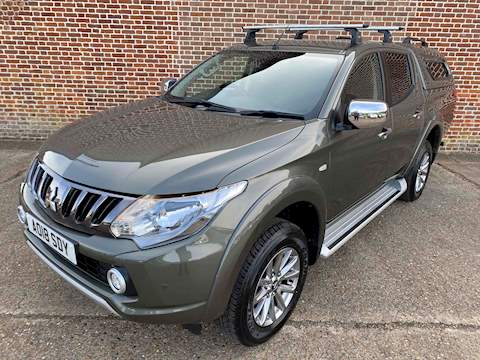 2.4 DI-D DC Titan Pickup 4dr Diesel Manual 4WD Euro 6 (178 ps)