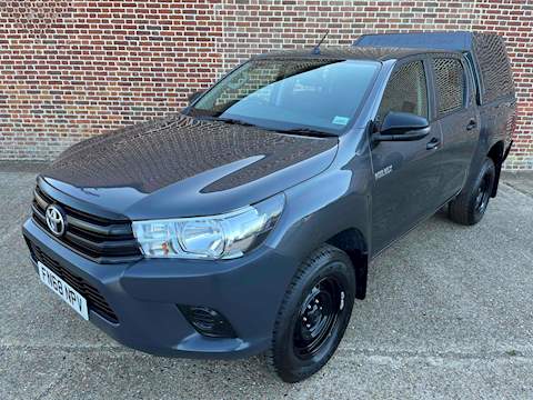 2.4 D-4D Active Double Cab Pickup 4dr Diesel Manual 4WD Euro 6 (3.5t) (150 ps)