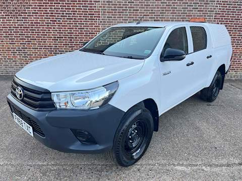 2.4 D-4D Active Double Cab Pickup 4dr Diesel Manual 4WD Euro 6 (3.5t) (150 ps)