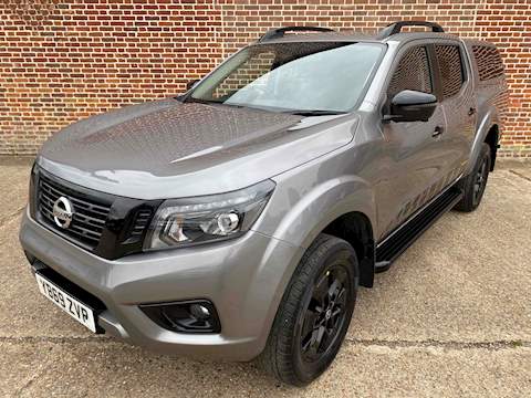 2.3 dCi N-Guard Double Cab Pickup 4dr Diesel Auto 4WD Euro 6 (190 ps)