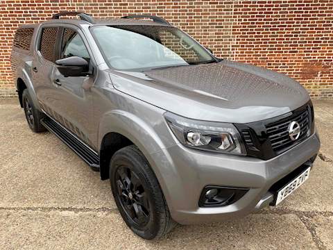 2.3 dCi N-Guard Double Cab Pickup 4dr Diesel Auto 4WD Euro 6 (190 ps)