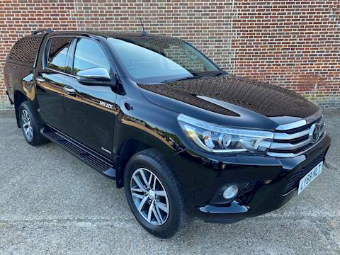 D-4D Invincible Double Cab 2.4 4dr Pickup Automatic Diesel