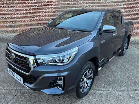 Invicible X 4Wd D-4D Dcb 2.4 4dr Pick Up Automatic Diesel