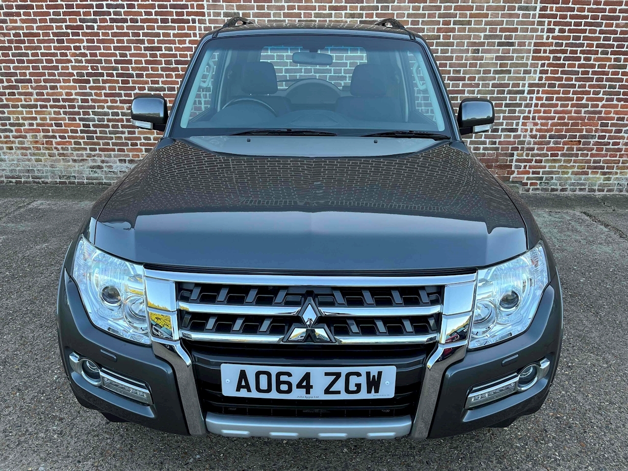 Housse De Siège Voiture Pour Mitsubishi Shogun DI-D 2000-2007 | 5 Places, Cuir PU Imperméable Et Respirant