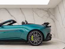 Aston Martin V8 Vantage Roadster F1 Edition - Thumb 31