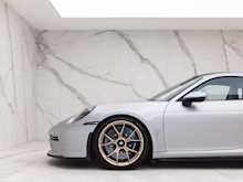 Porsche 911 (992) GT3 Touring - Thumb 21