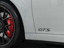 Porsche 911 (991.2) Carrera 4 GTS - Thumb 23