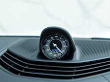 Porsche Taycan Turbo S Cross Turismo - Thumb 17