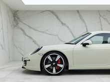 Porsche 911 (991) 50th Anniversary Edition - Thumb 25