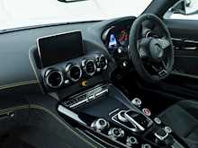 Mercedes AMG GT R Premium - Thumb 12