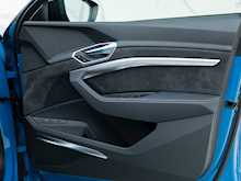 Audi e-tron S Sportback - Thumb 21