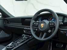 Porsche 911 (992) Targa 4 GTS - Thumb 11