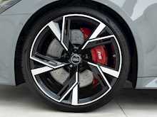 Audi RS6 Avant Carbon Black - Thumb 7