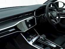 Audi RS6 Avant Carbon Black - Thumb 15