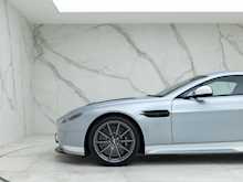 Aston Martin V12 Vantage S - Thumb 28
