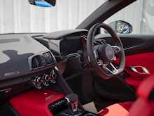 Audi R8 Spyder V10 Performance - Thumb 16
