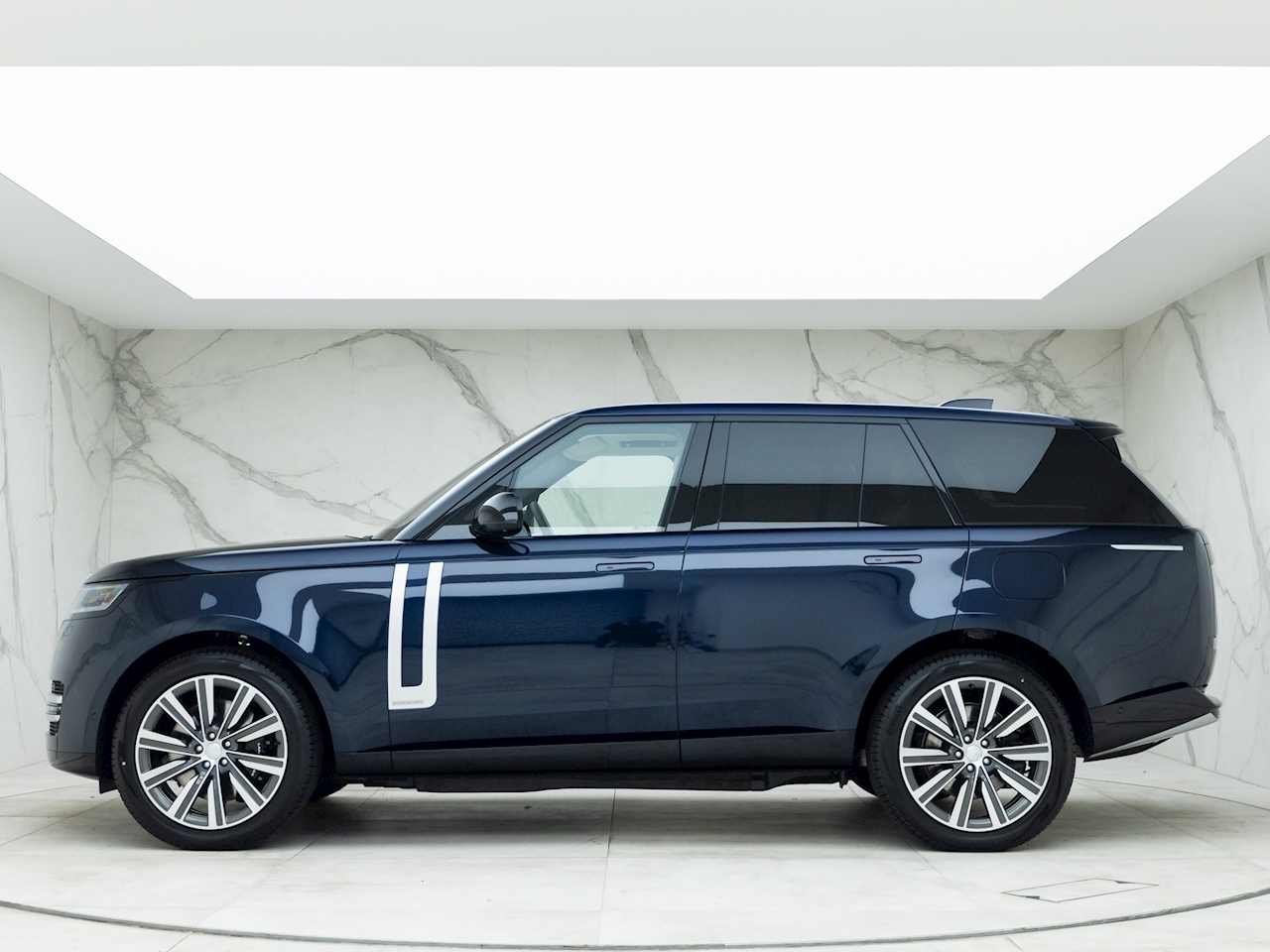 Range Rover Autobiography. Range Rover 2024. Land Rover 2024.