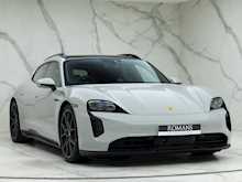 Porsche Taycan GTS Sport Turismo - Thumb 0