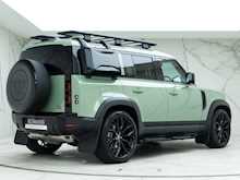 Land Rover Defender 110 75th Anniversary P400e - Thumb 6