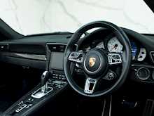 Porsche 911 (991.2) Turbo S Cabriolet - Thumb 11