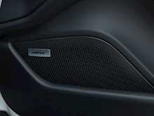 Porsche Taycan Turbo S Sport Turismo - Thumb 25