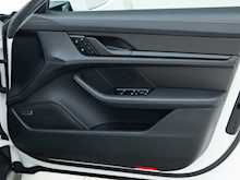 Porsche Taycan Turbo S Sport Turismo - Thumb 24