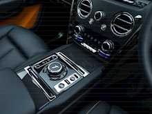 Rolls-Royce Cullinan Black Badge - Thumb 22