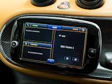 Smart EQ Fortwo Racing Green Edition - Thumb 16