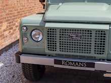 Land Rover Defender 90 Heritage Hard Top - Thumb 17
