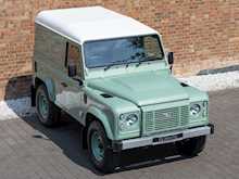 Land Rover Defender 90 Heritage Hard Top - Thumb 7