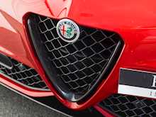 Alfa Romeo Giulia Quadrifoglio - Thumb 27