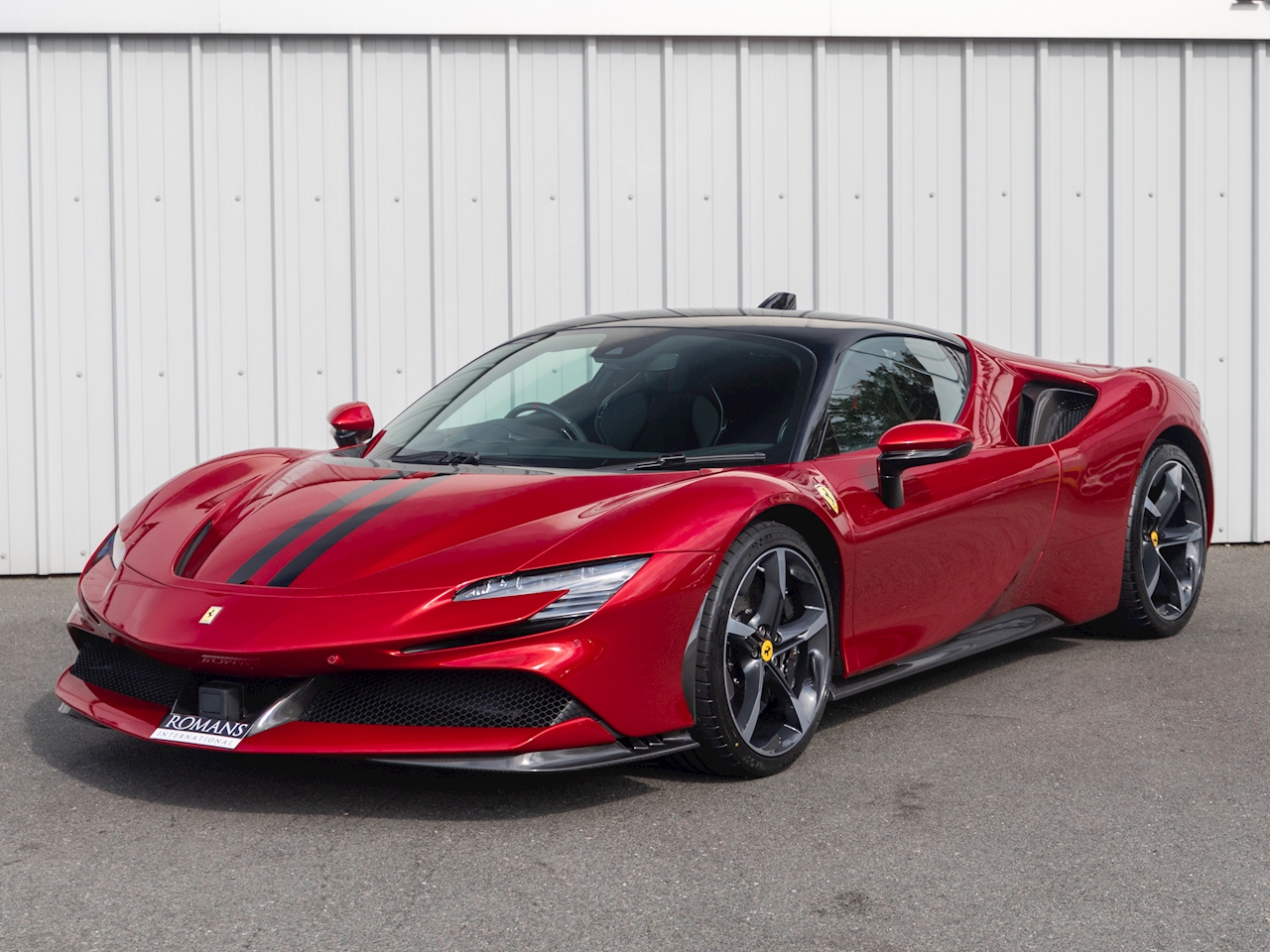 Ferrari sf90 stradale фото