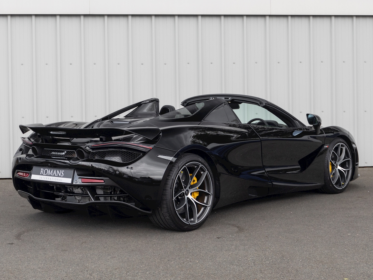 2019 Used McLaren 720S Spider Performance | Onyx Black Metallic