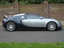 Bugatti Veyron 16.4 - Thumb 1