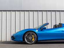 Ferrari 488 Spider - Thumb 33
