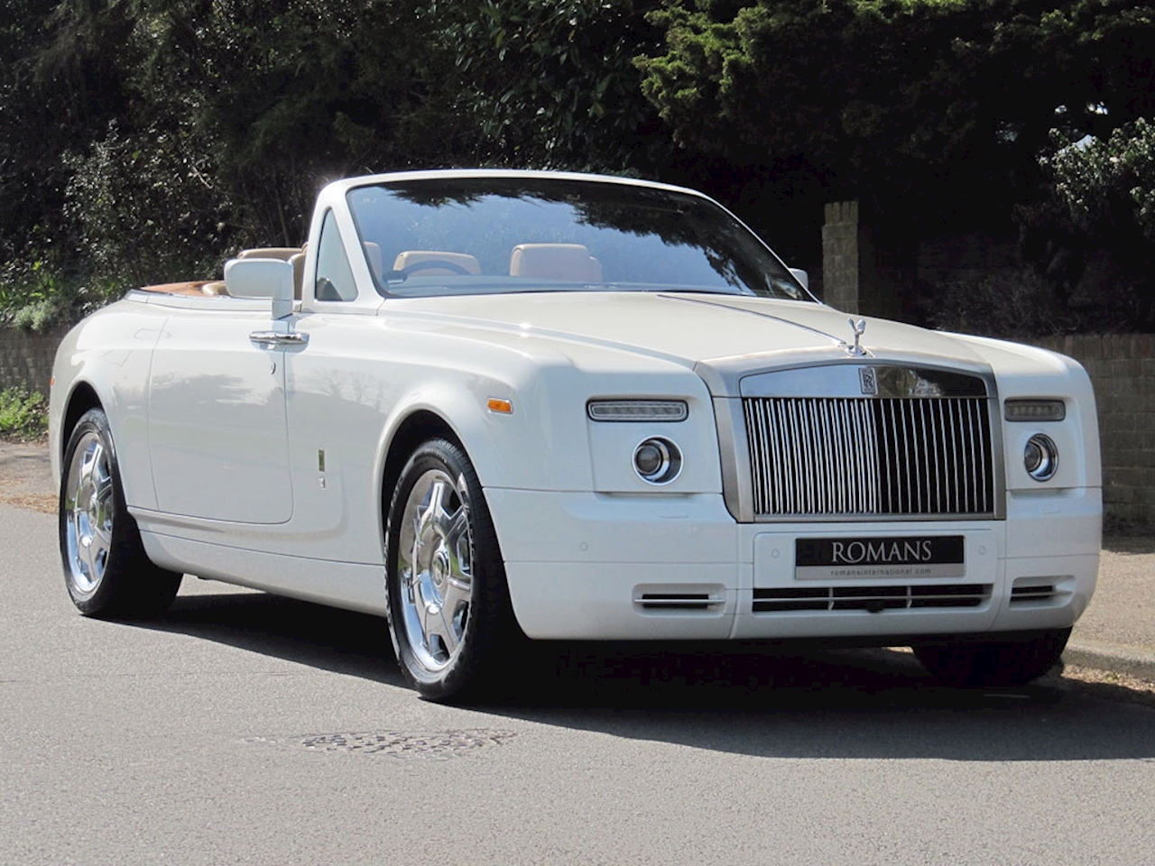 Rolls Royce Phantom Drophead Thông số Bảng giá  Ưu đãi tháng 062023