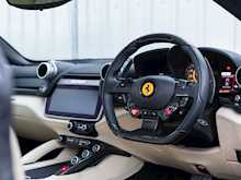 Ferrari GTC4Lusso - Thumb 10