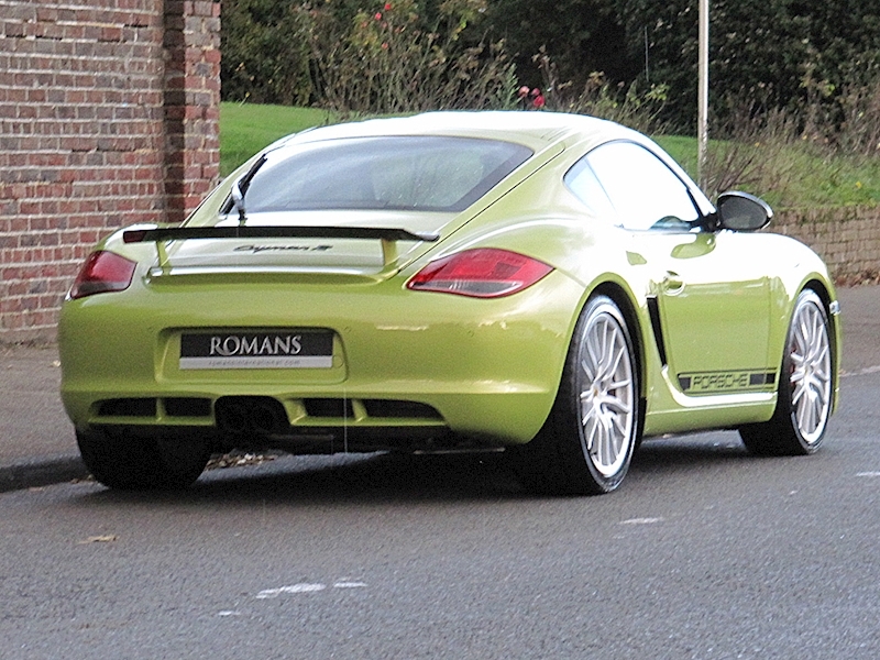 Porsche cayman green