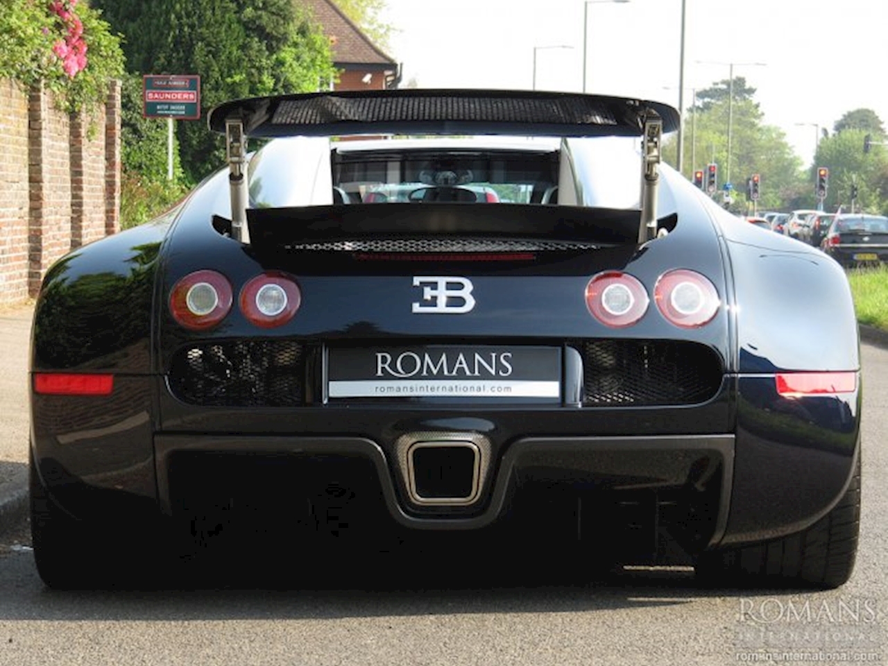 2007 Used Bugatti Veyron Unknown | Black Blue Over Blue