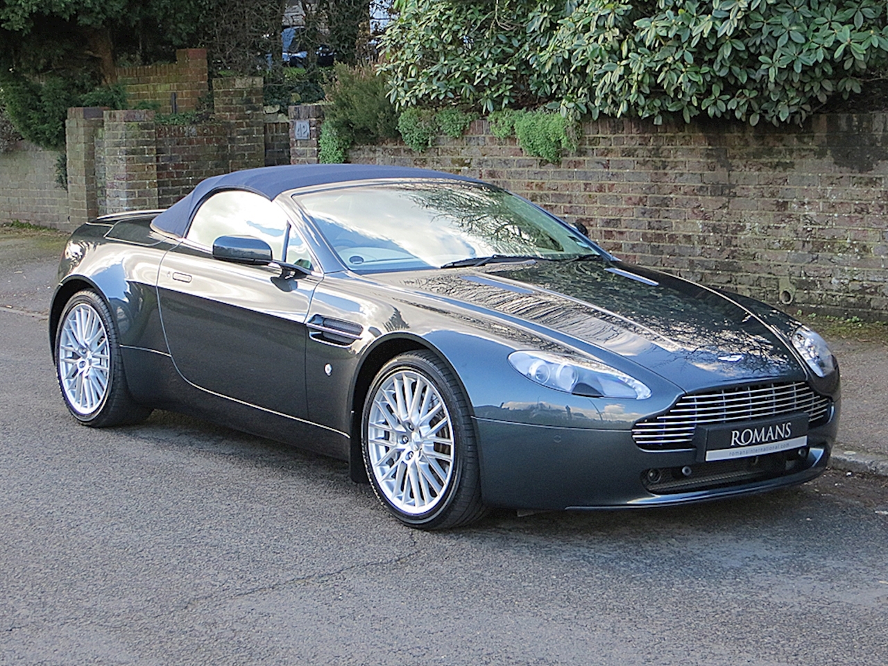 2009 Used Aston Martin Vantage V8 Roadster | Tempest Blue