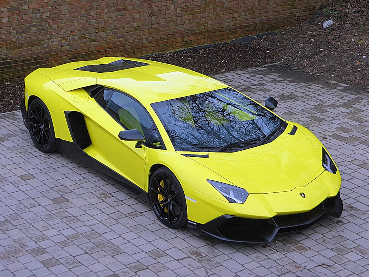 2013 Used Lamborghini Aventador Lp 720-4 50 Anniversario | Giallo Maggio