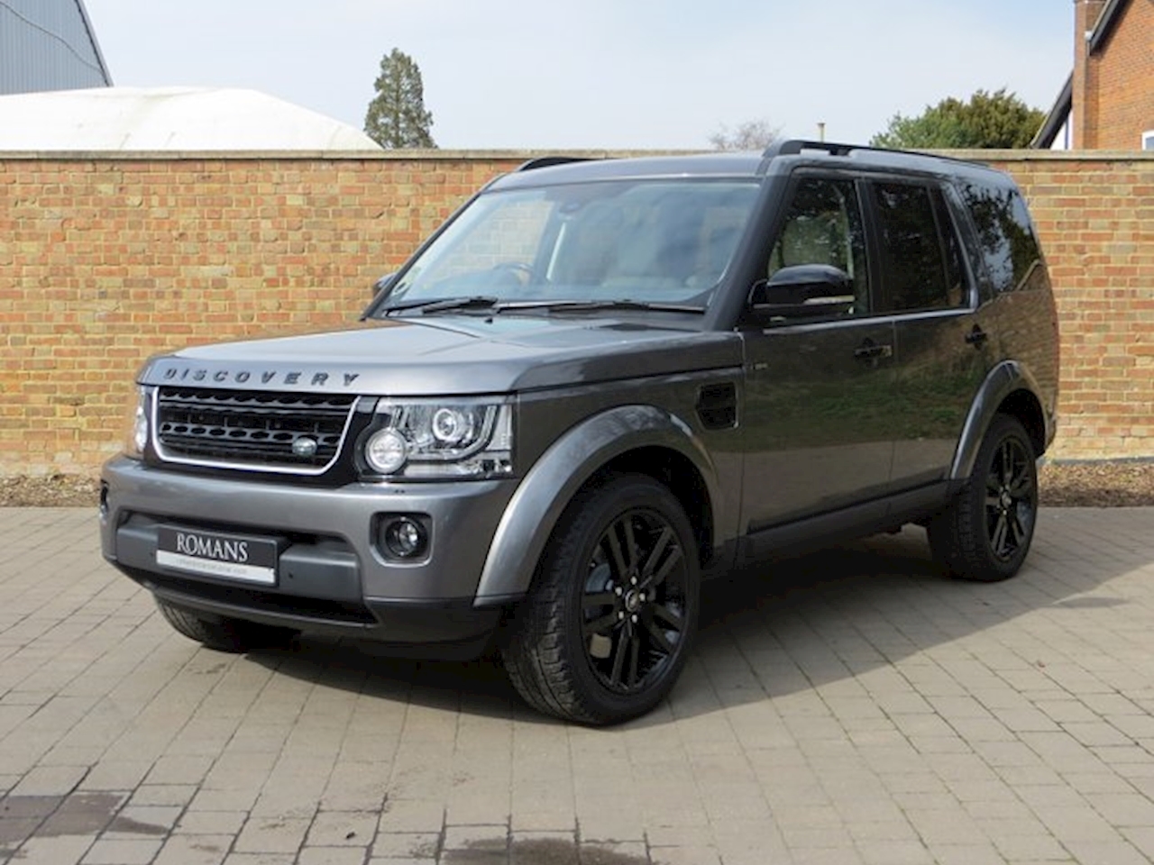 2015 Used Land Rover Discovery 3.0 SDV6 HSE | Corris Grey