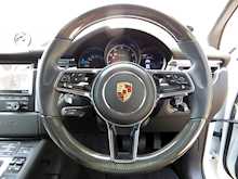 Porsche Macan Turbo - Thumb 15